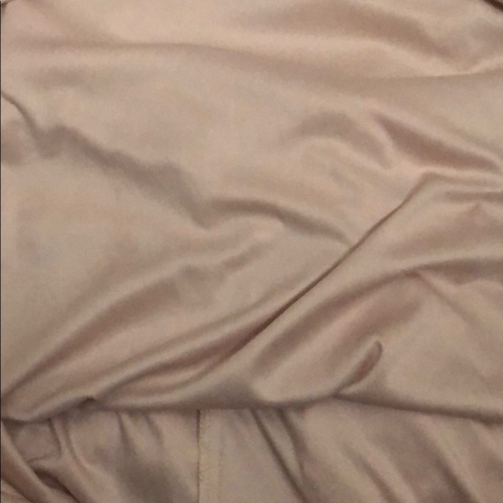 Dress - Picture 6 of 7